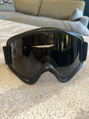 Oakley L Frame MX Goggles